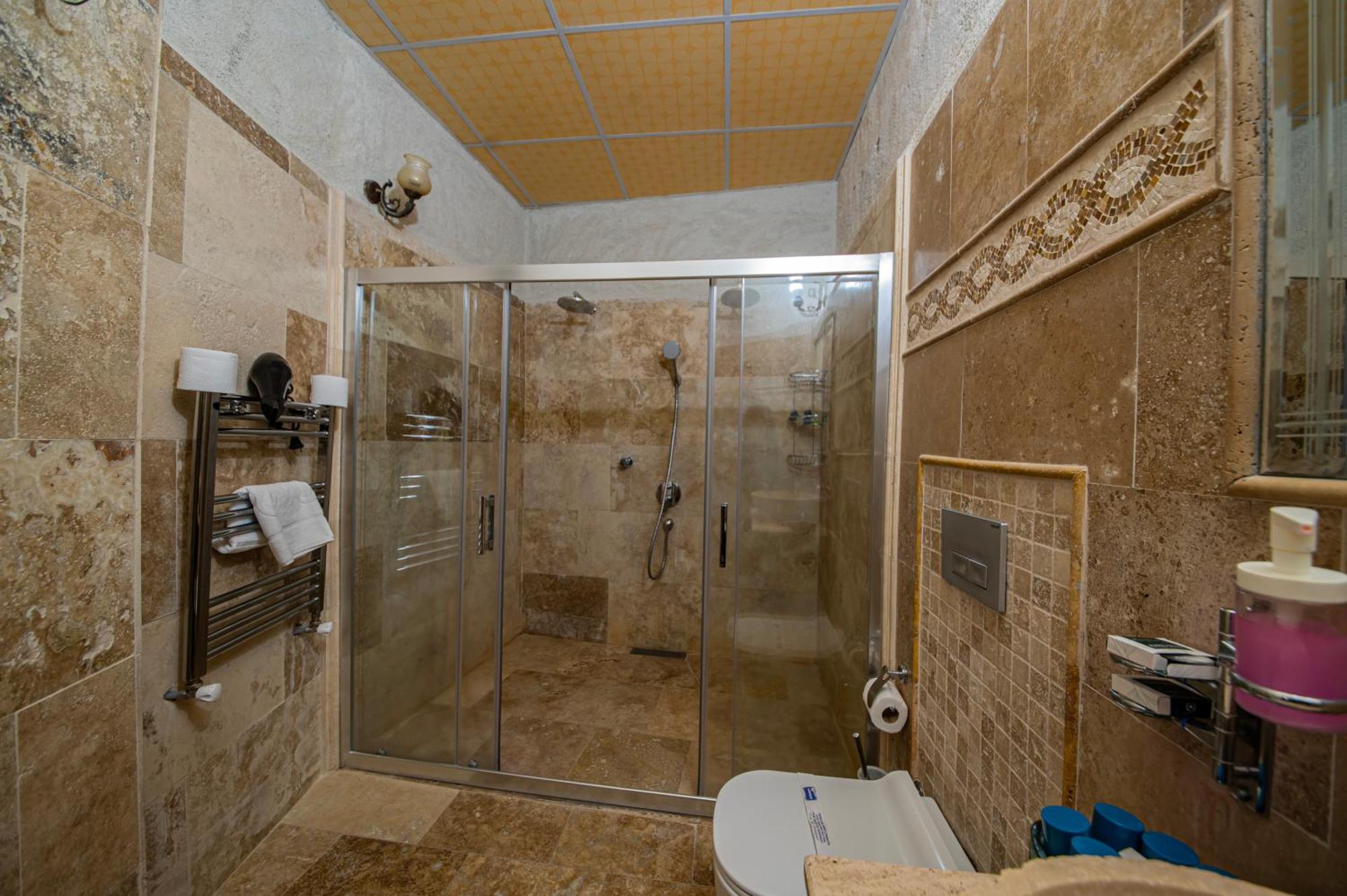Chelebi Cave House Hotel